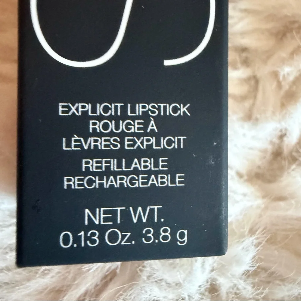 NARS natural radiant, long wear foundation in the color dark 6 MALI